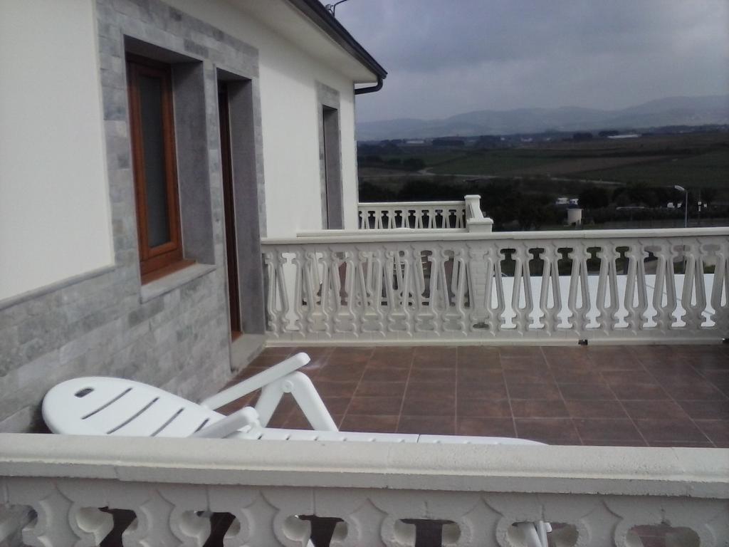 Hostal Restaurante Parajes Castropol Exterior foto